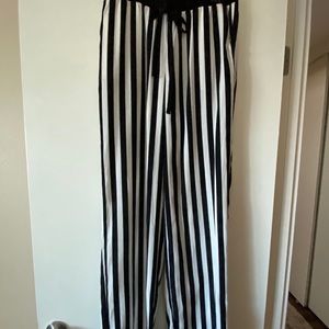 Black and white high waisted pants